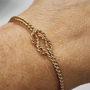 Vintage Gold Tone Rope Chain Bracelet Infinity Knot 6.5” Elegant Minimalist